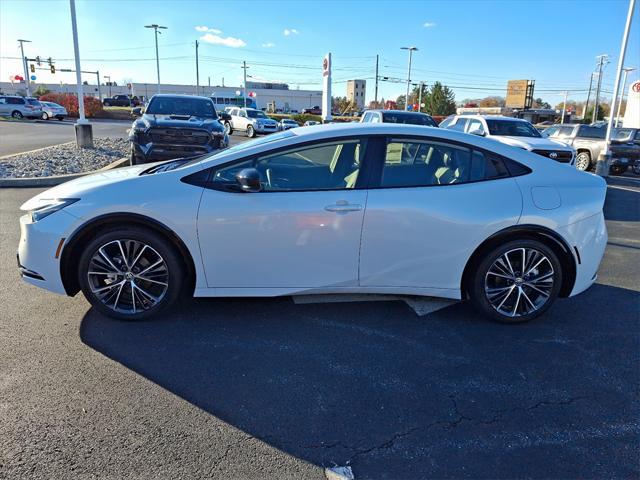 new 2024 Toyota Prius car, priced at $34,333