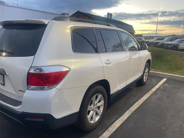 used 2011 Toyota Highlander car, priced at $11,388