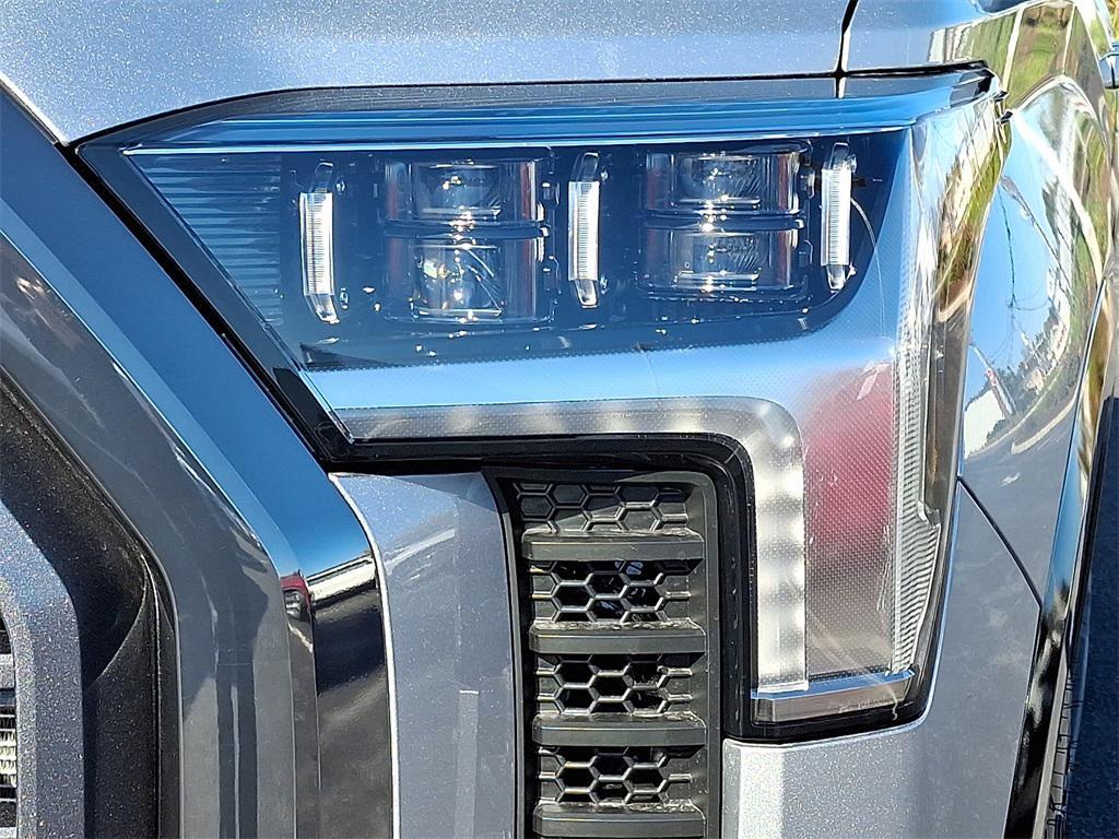 new 2026 Toyota Tundra Hybrid car, priced at $78,543