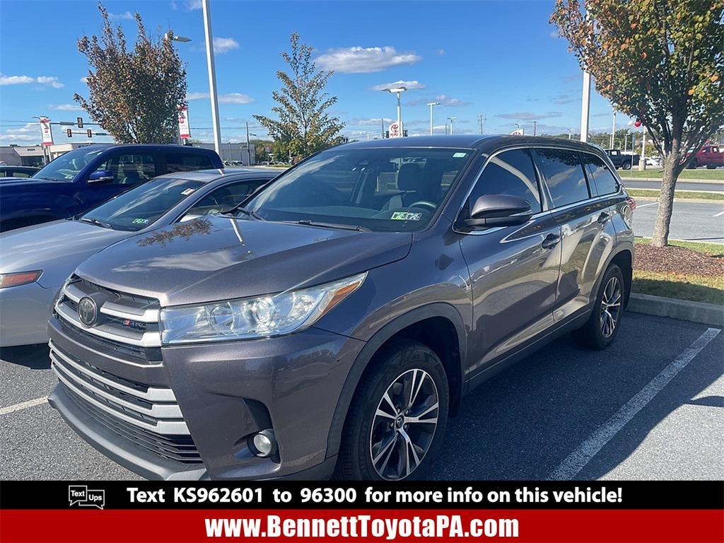 used 2019 Toyota Highlander car, priced at $22,897