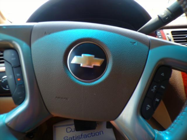 used 2010 Chevrolet Suburban car, priced at $8,900