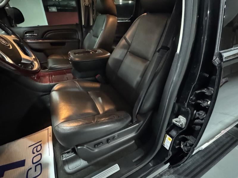 used 2013 Cadillac Escalade EXT car, priced at $22,000