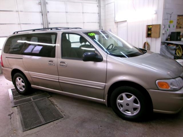 used 2001 Oldsmobile Silhouette car, priced at $6,400