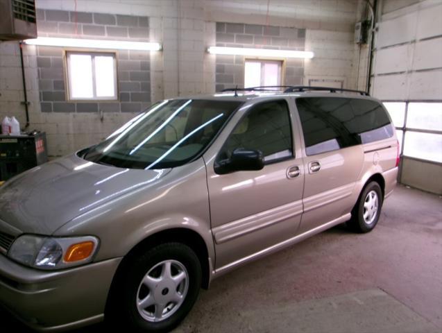 used 2001 Oldsmobile Silhouette car, priced at $6,400