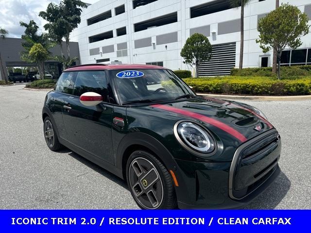 used 2023 MINI SE Hardtop car, priced at $24,900