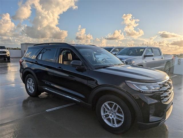 new 2025 Ford Explorer car, priced at $40,510