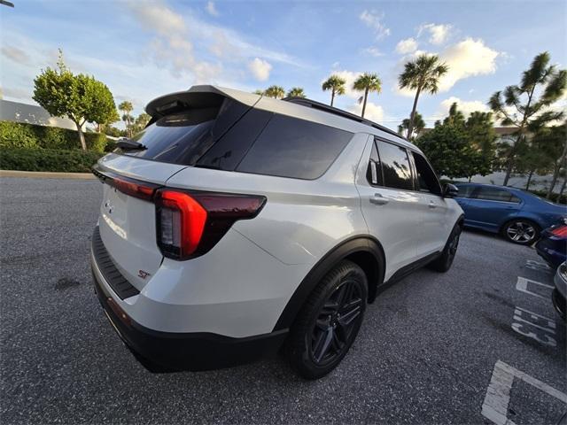 new 2025 Ford Explorer car, priced at $60,440