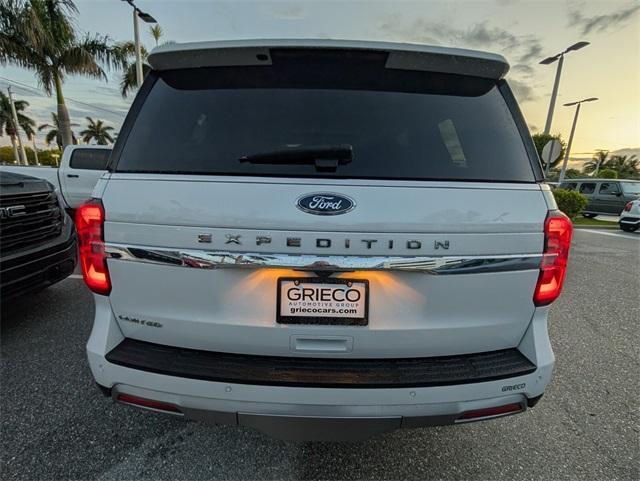 used 2022 Ford Expedition car, priced at $42,751