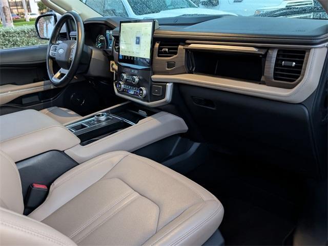 used 2022 Ford Expedition car, priced at $42,751
