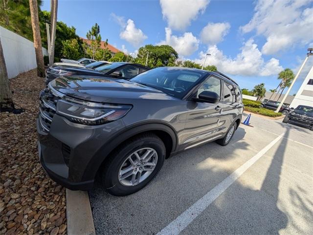 new 2025 Ford Explorer car, priced at $37,273