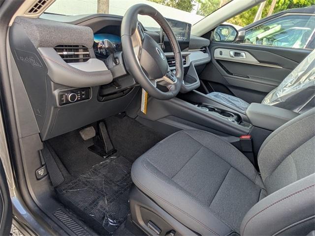 new 2025 Ford Explorer car, priced at $37,273
