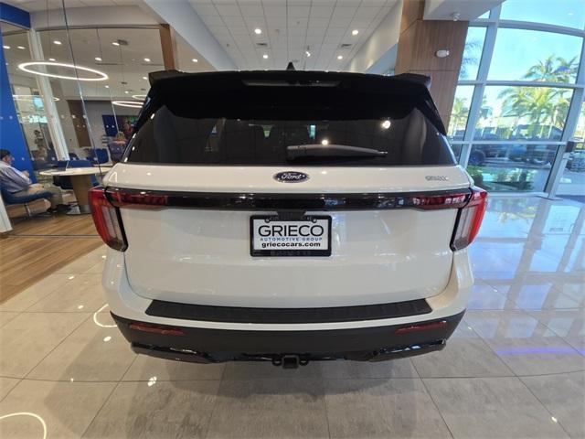 new 2025 Ford Explorer car, priced at $54,035