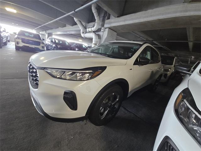 new 2025 Ford Escape car, priced at $35,570