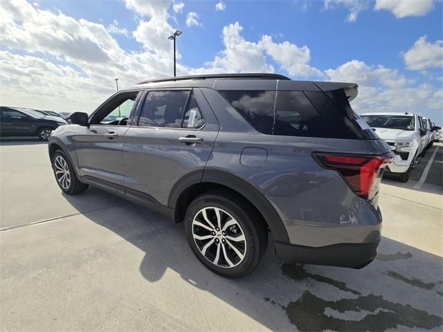 new 2025 Ford Explorer car, priced at $46,710