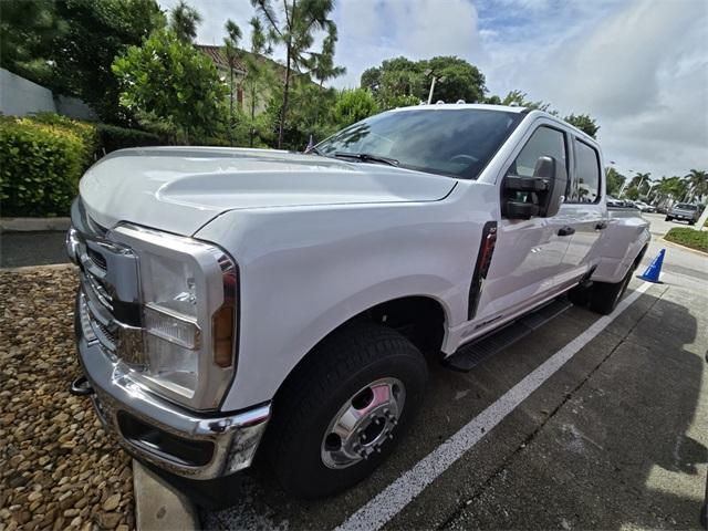 new 2024 Ford F-350 car, priced at $71,035