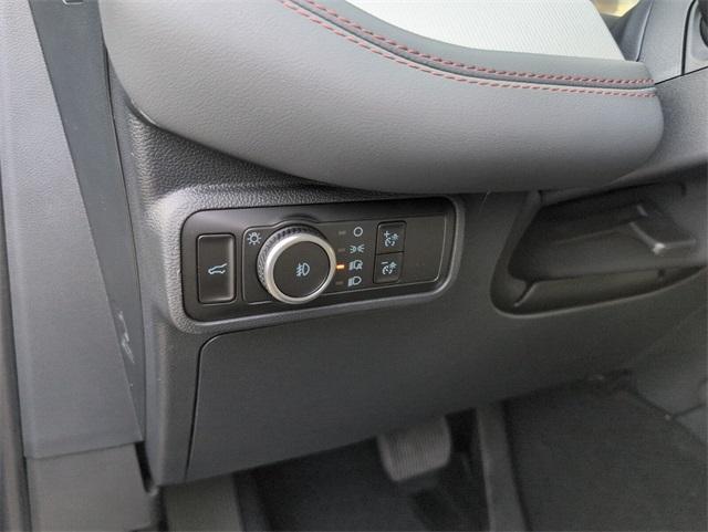 new 2025 Ford Explorer car, priced at $40,967