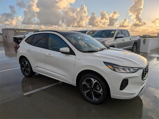 new 2024 Ford Escape car, priced at $39,282