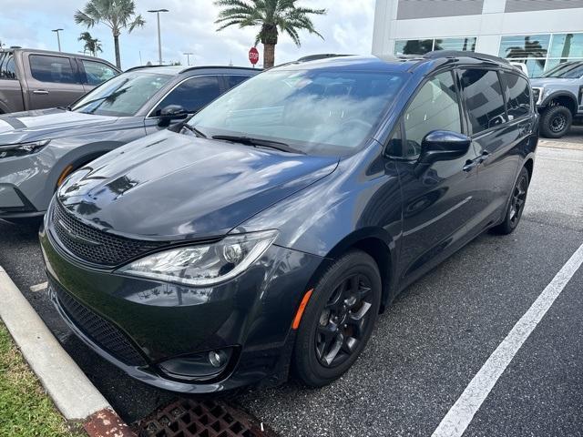 used 2020 Chrysler Pacifica car, priced at $28,500