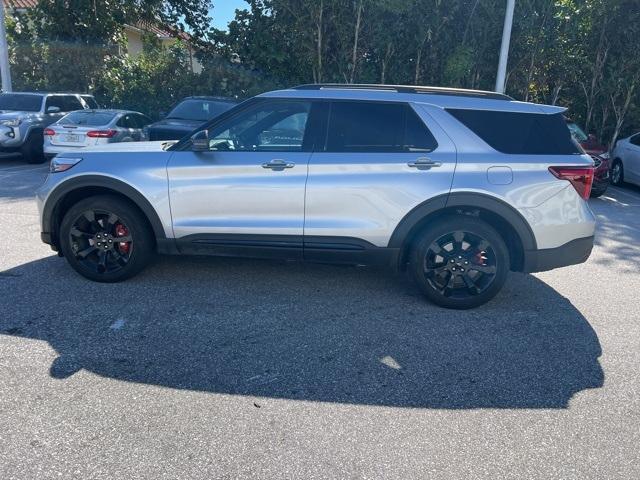 used 2022 Ford Explorer car, priced at $40,900