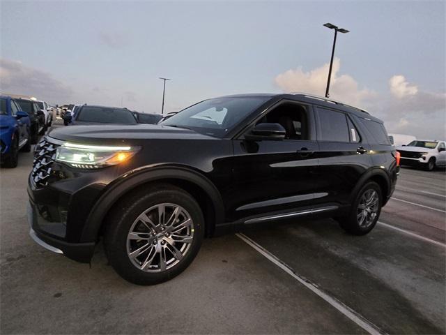 new 2025 Ford Explorer car, priced at $52,250