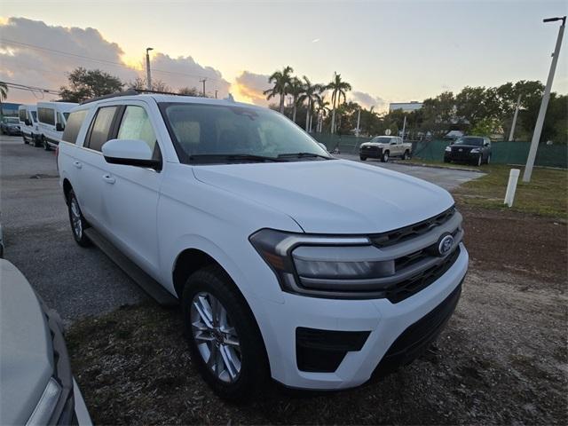 new 2024 Ford Expedition Max car, priced at $67,162