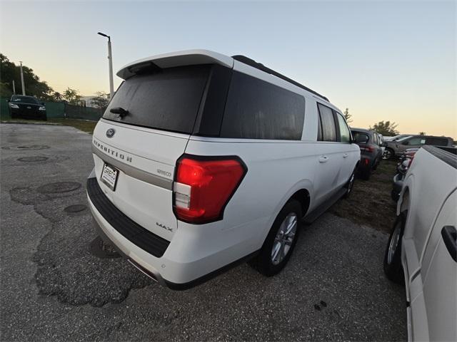 new 2024 Ford Expedition Max car, priced at $67,162