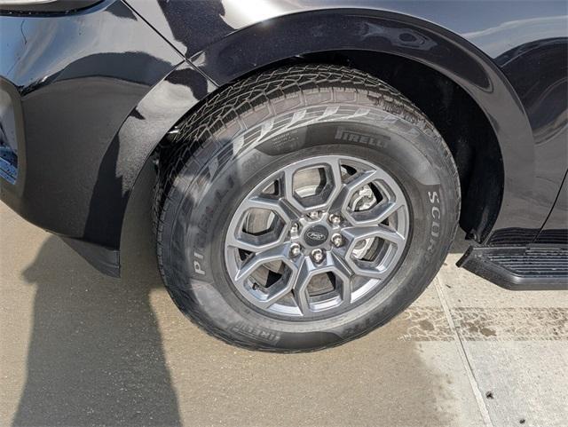 new 2025 Ford Expedition car, priced at $63,797