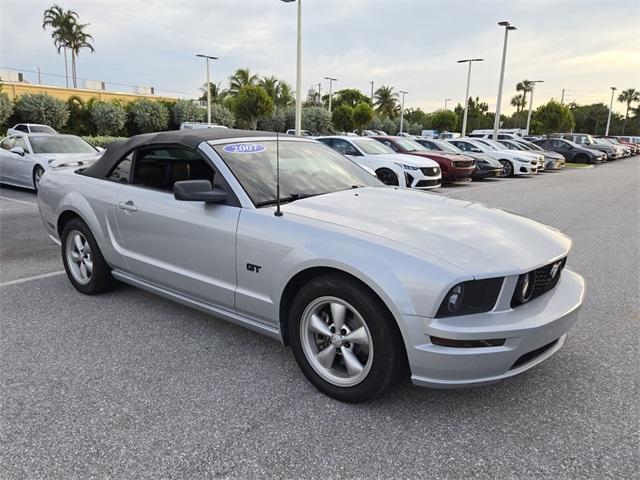 used 2007 Ford Mustang car, priced at $10,987