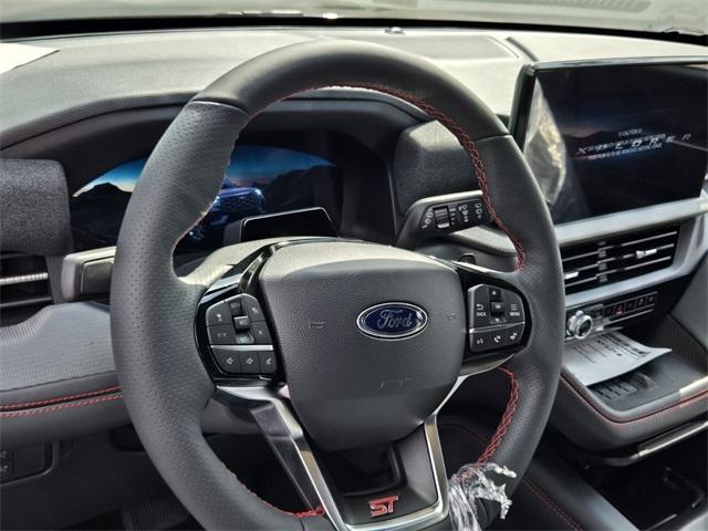 new 2025 Ford Explorer car, priced at $59,995