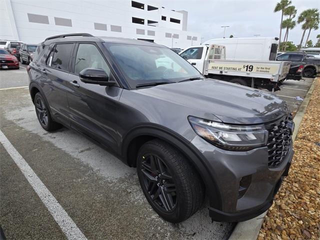 new 2025 Ford Explorer car, priced at $55,600