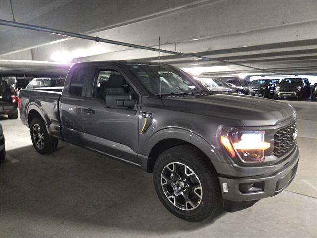 new 2025 Ford F-150 car, priced at $45,075