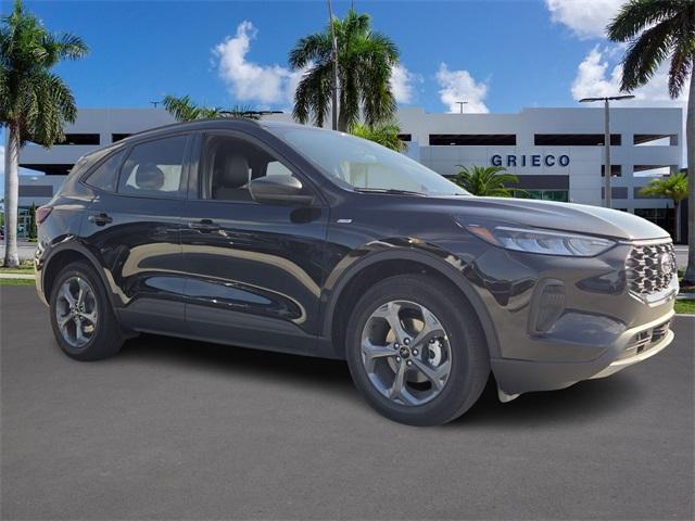 new 2025 Ford Escape car, priced at $33,796