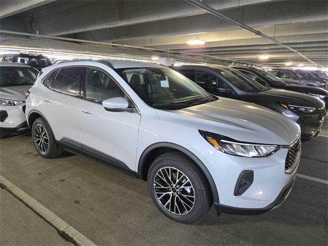 new 2025 Ford Escape car, priced at $38,995