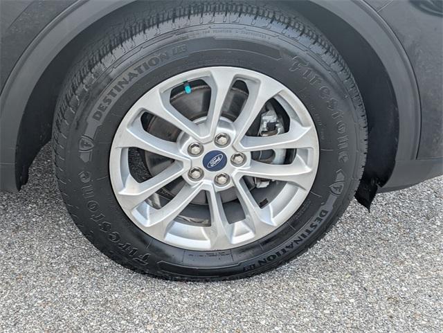 used 2020 Ford Escape car, priced at $10,900