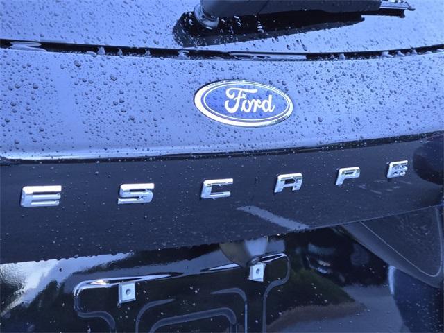 new 2025 Ford Escape car, priced at $39,490