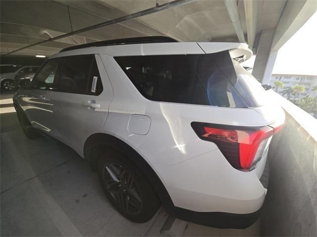 new 2025 Ford Explorer car, priced at $60,290