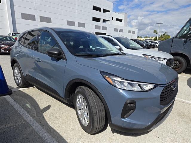 new 2025 Ford Escape car, priced at $28,990