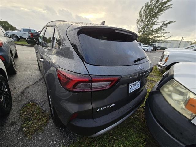 new 2025 Ford Escape car, priced at $32,025