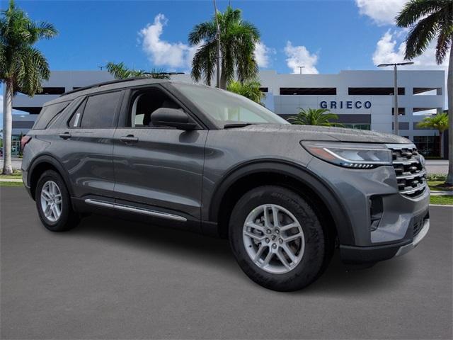 new 2025 Ford Explorer car, priced at $40,512