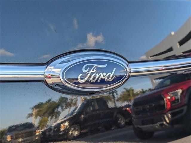 used 2015 Ford Taurus car, priced at $9,900