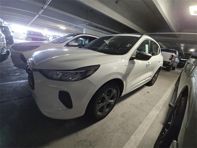 new 2024 Ford Escape car, priced at $31,052