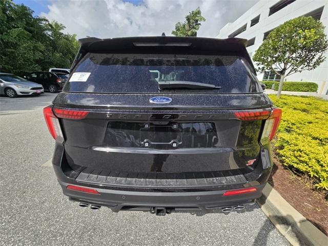 new 2025 Ford Explorer car, priced at $59,795