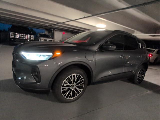 new 2025 Ford Escape car, priced at $31,295