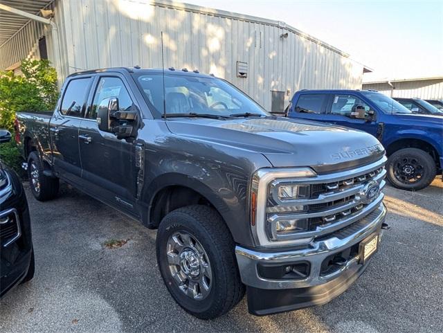 new 2025 Ford F-250 car, priced at $84,987