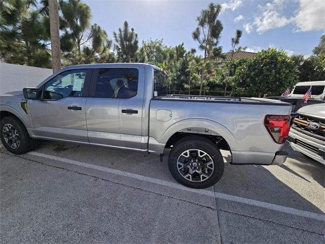 new 2024 Ford F-150 car, priced at $44,330