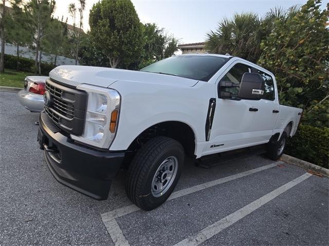 new 2025 Ford F-250 car, priced at $59,537