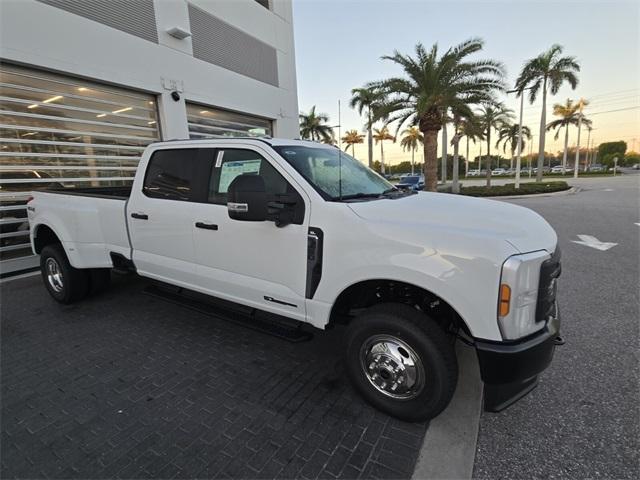 new 2024 Ford F-350 car, priced at $69,960