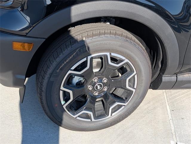 new 2025 Ford Bronco Sport car, priced at $34,109