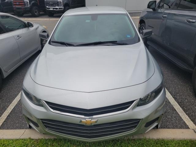 used 2018 Chevrolet Malibu car, priced at $8,900