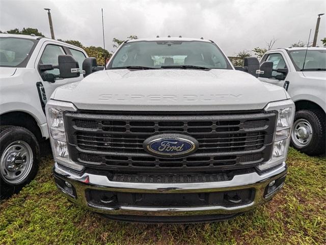 new 2023 Ford F-350 car, priced at $57,590